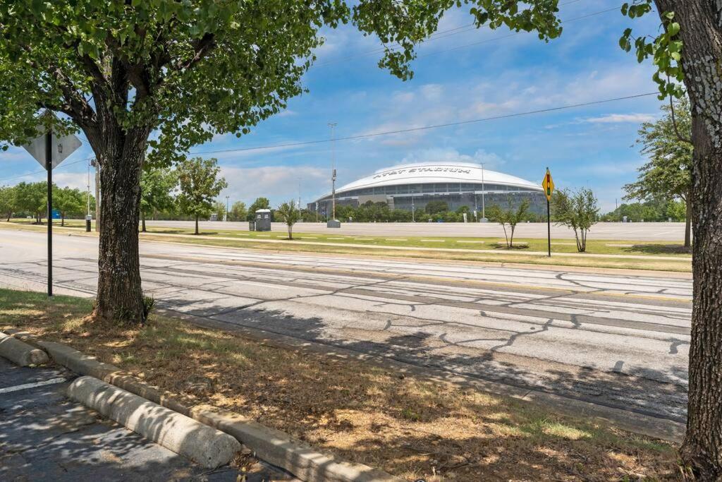 Family Friendly 2Bdrm-Walk To At&T/Cowboys Stadium Άρλινγκτον Εξωτερικό φωτογραφία